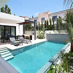 Aparthotel Elysia Park 4*