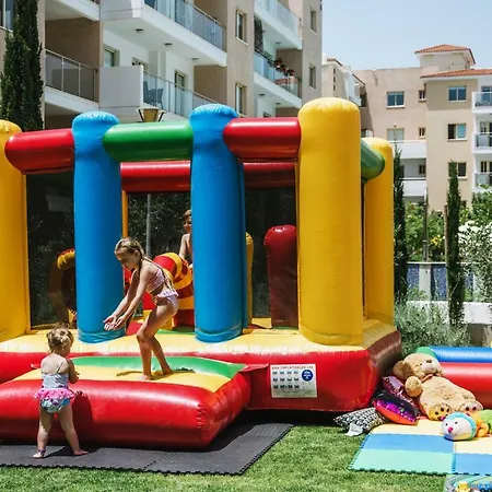 Elysia Park 4* Пафос