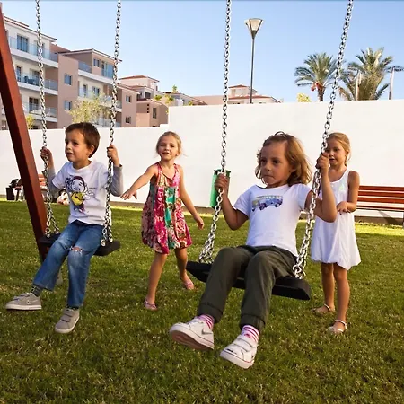 Elysia Park Aparthotel 4*