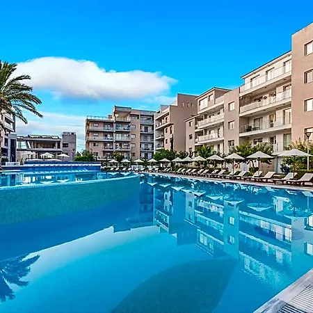 Elysia Park 4* Paphos