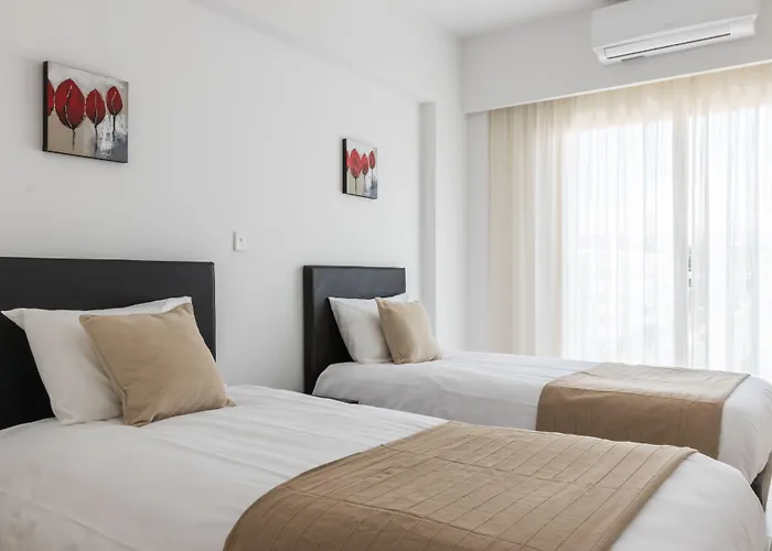 Elysia Park Apartahotel 4*