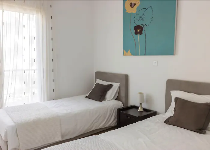 Elysia Park Пафос