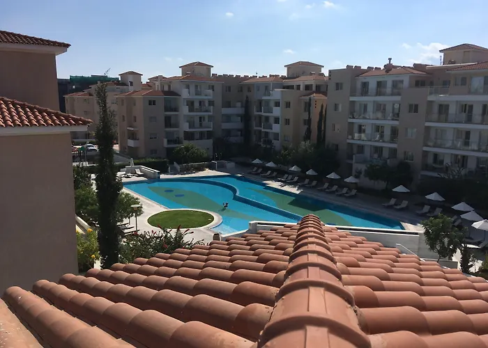 Elysia Park Aparthotel Paphos