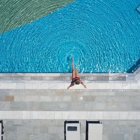 Elysia Park Aparthotel Paphos