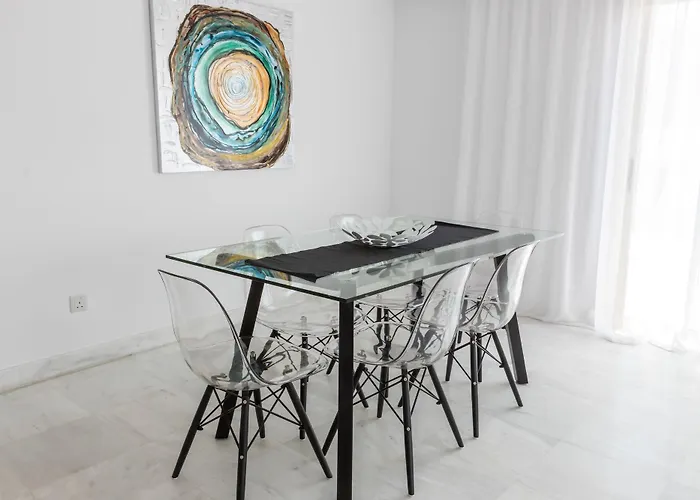 Elysia Park Apartahotel 4*